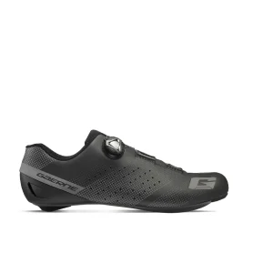 Gaerne Tornado Matt Black